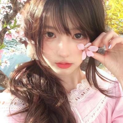 满朝文武吃大瓜，公主崽崽被团宠